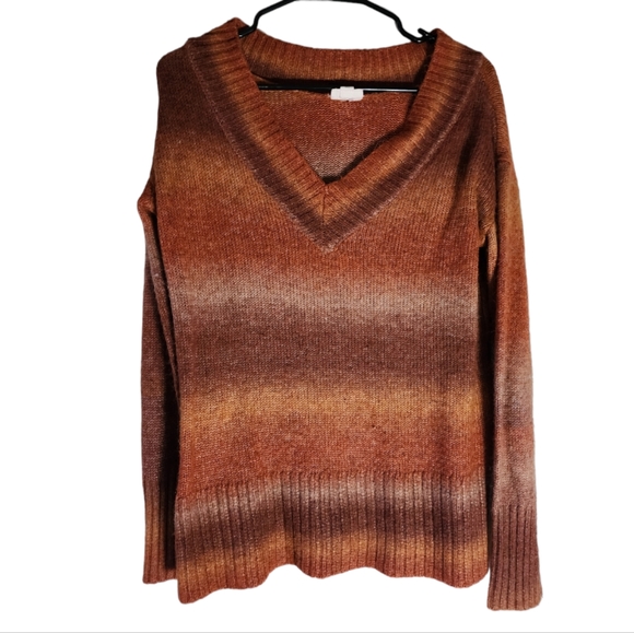 a.n.a. Rust Brown Sweater Size Small - Picture 1 of 3
